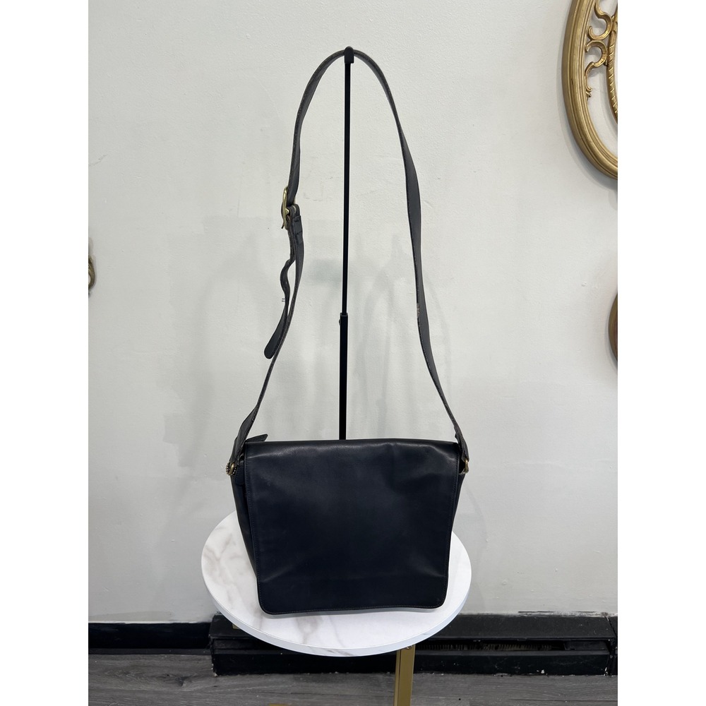 Vintage Coach Black Leather Museum Bag Messenger Crossbody Messenger Bag